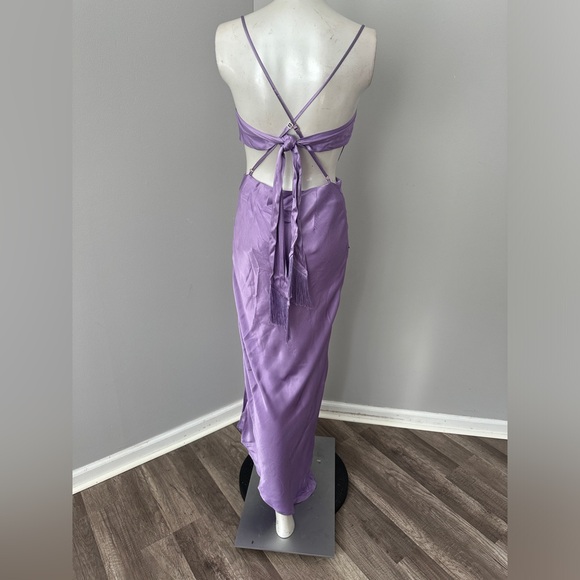 Michael Costello x REVOLVE Cassie Midi Dress in Purple - Picture 12 of 15